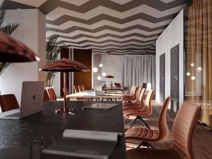 Flexibles und farbiges Deckendesign mit Metall Flexibles und farbiges Deckendesign mit Metall