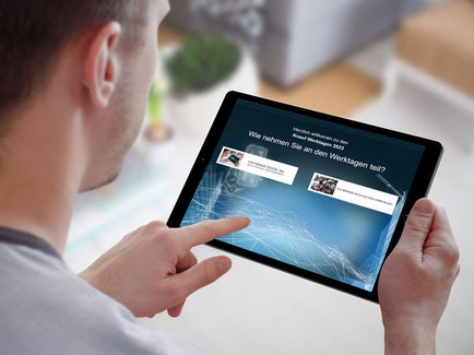 Digitale Werktage am Tablet